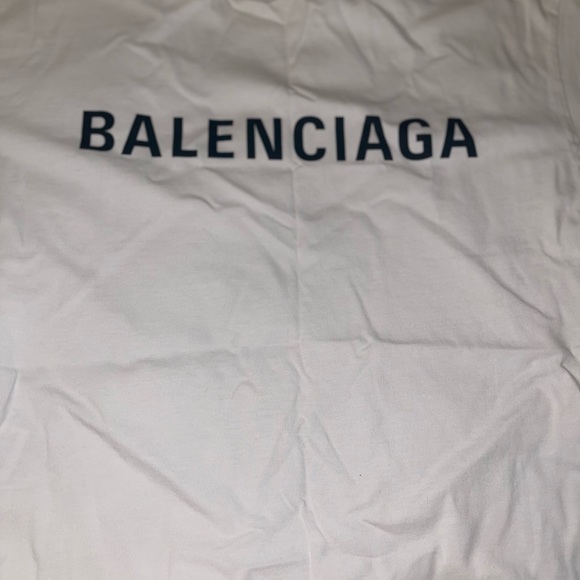 NWT!. Serious inquiries only! Wrinkly because it was in bag. Receipt available. - Picture 4 of 4